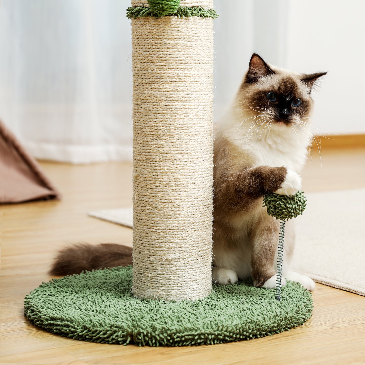 Cactus Cat Tree Cat Scratcher with Sisal Scratching Post and Interactive Dangling Ball For Indoor Cats White